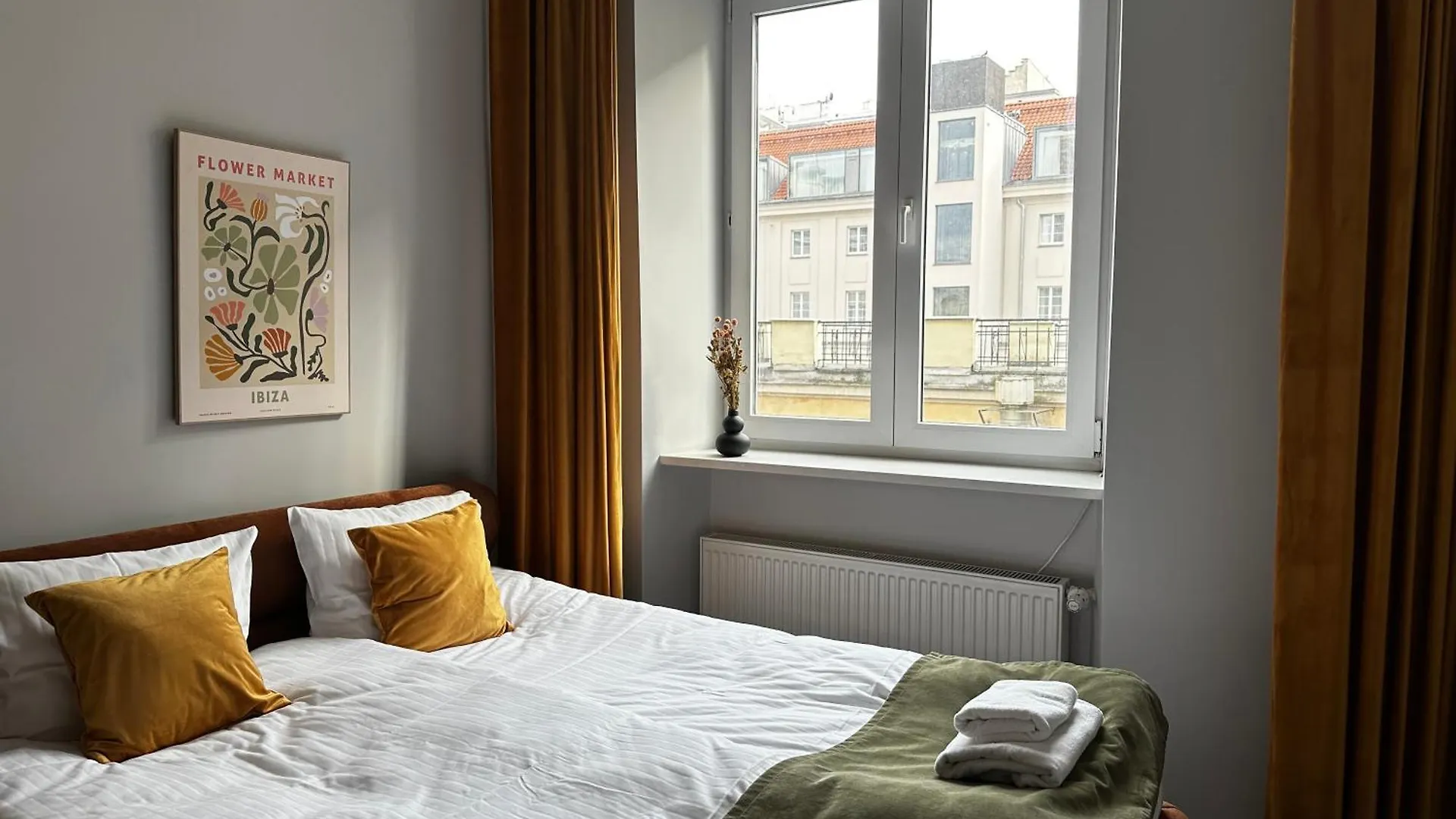 Under Copernicus Old Town Apartment Warszawa